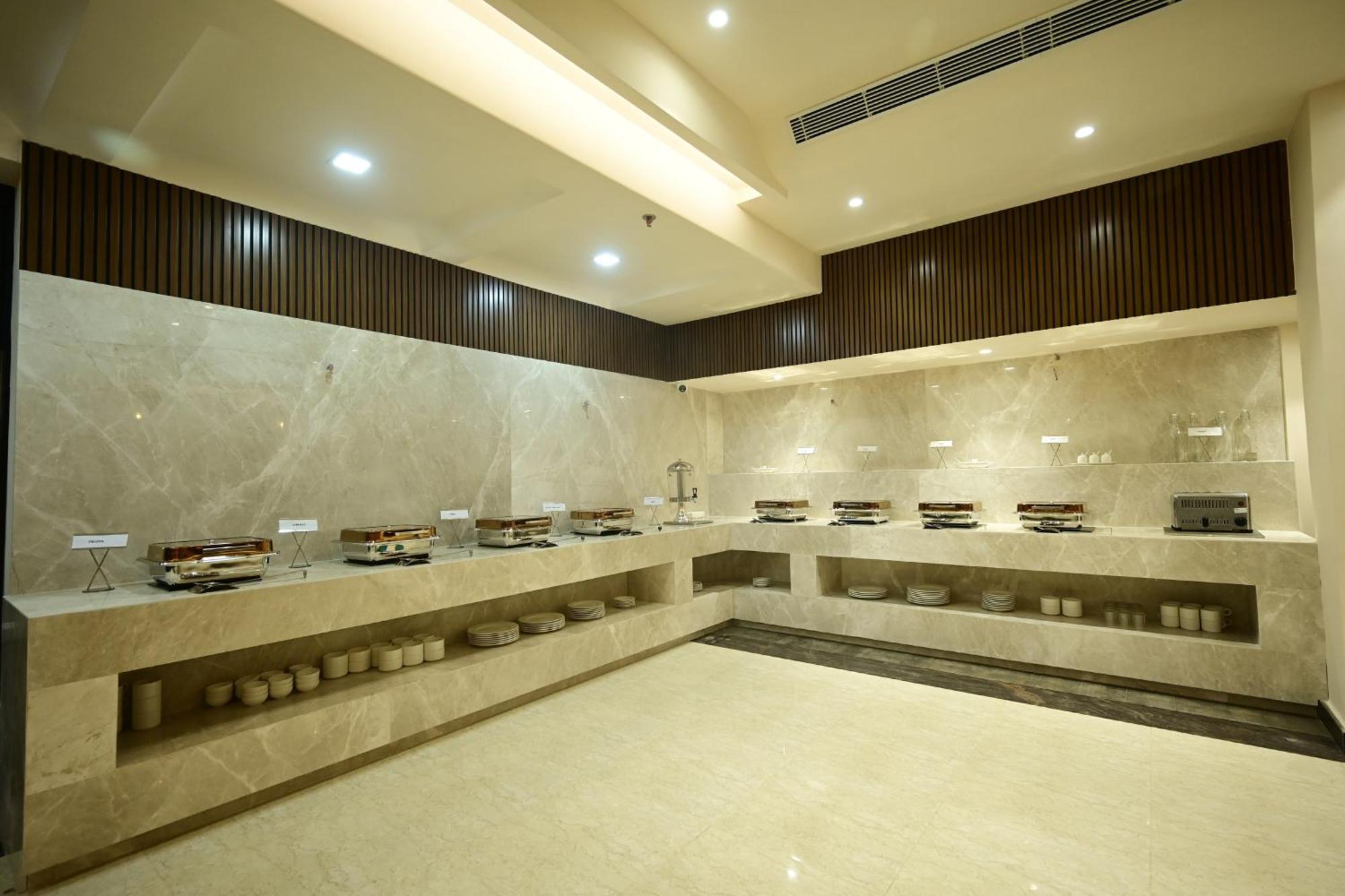 Coco Cabana Varanasi Bagian luar foto